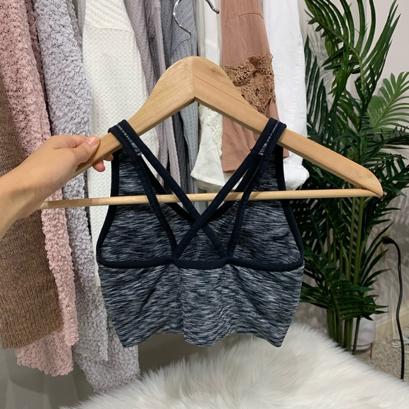 New Balance - Black + White Heathered Sports Bra - Picture 3 of 3